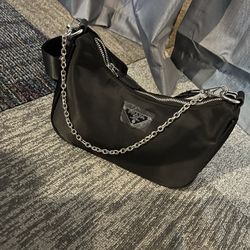 Prada Re-Edition 2005 Re Nylon Bag