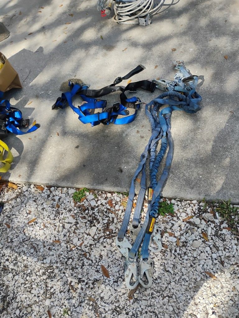 Safety Harnesses,Fall Protection
