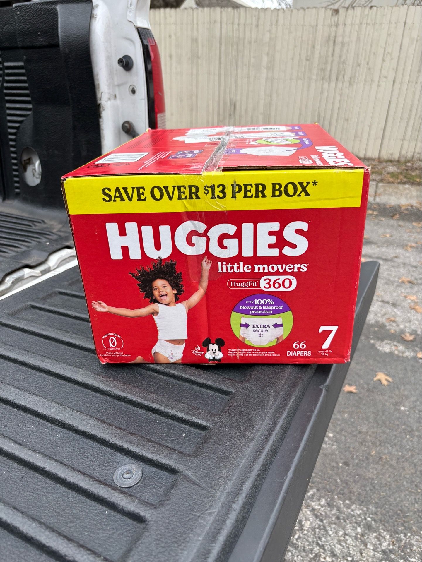 Huggies 360* Little Movers Size 7 Diapers 66ct