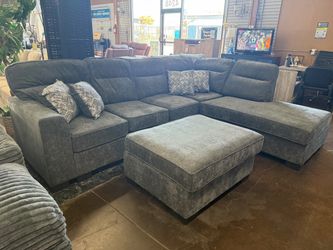 Dark Gray Sectional with Ottoman