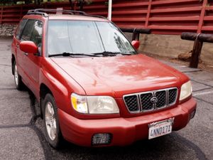 Photo 2001 Subaru Forester clean title clean Carfax super clean inside and out deep tires all-wheel drive!