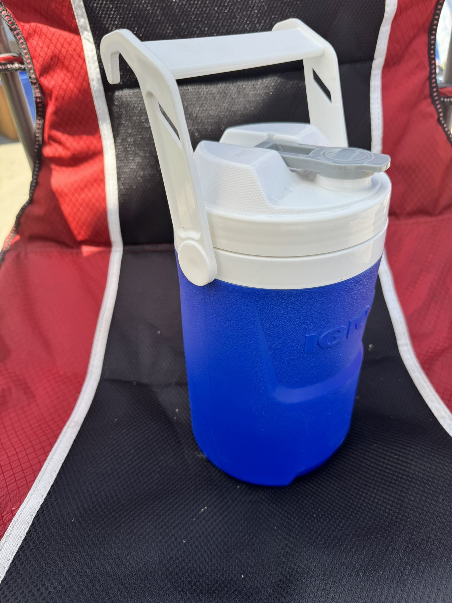 Igloo Cooler 1/2 Gallon