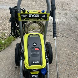 Ryobi 2300psi Electric Pressure Washer 