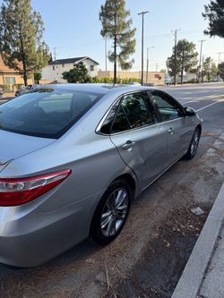2015 Toyota Camry SE - Silver - 147k Miles - Clean Title