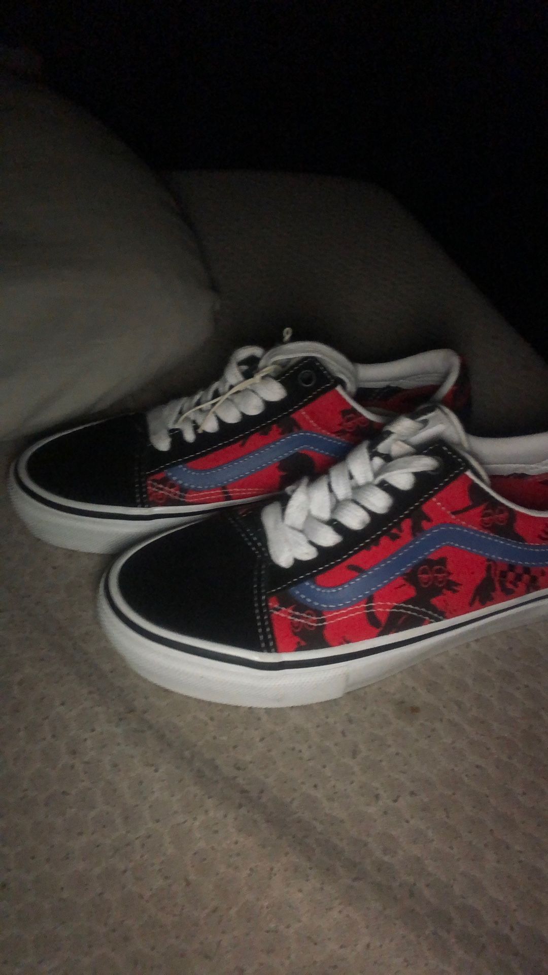 Size 5 Never Been Weird 65$ Vans X Knocked By Natas