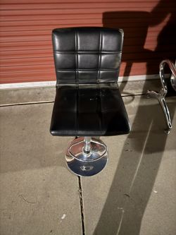 Barstool