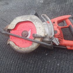 milwaukee skil saw....