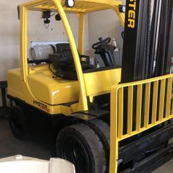 2015 Hyster Forklift 