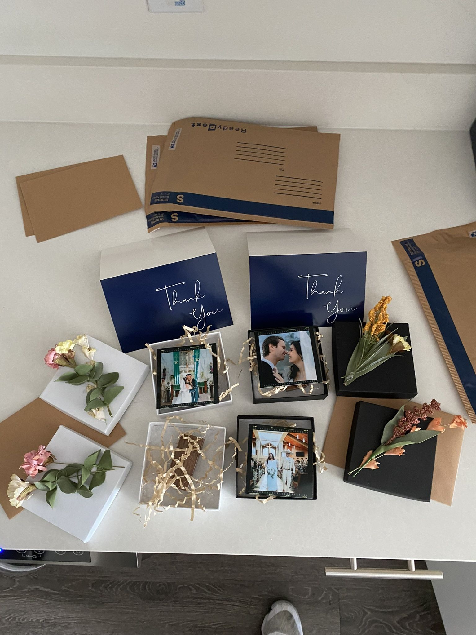 Wooden Usb With Your Wedding Day Video and photos . 32gigs.