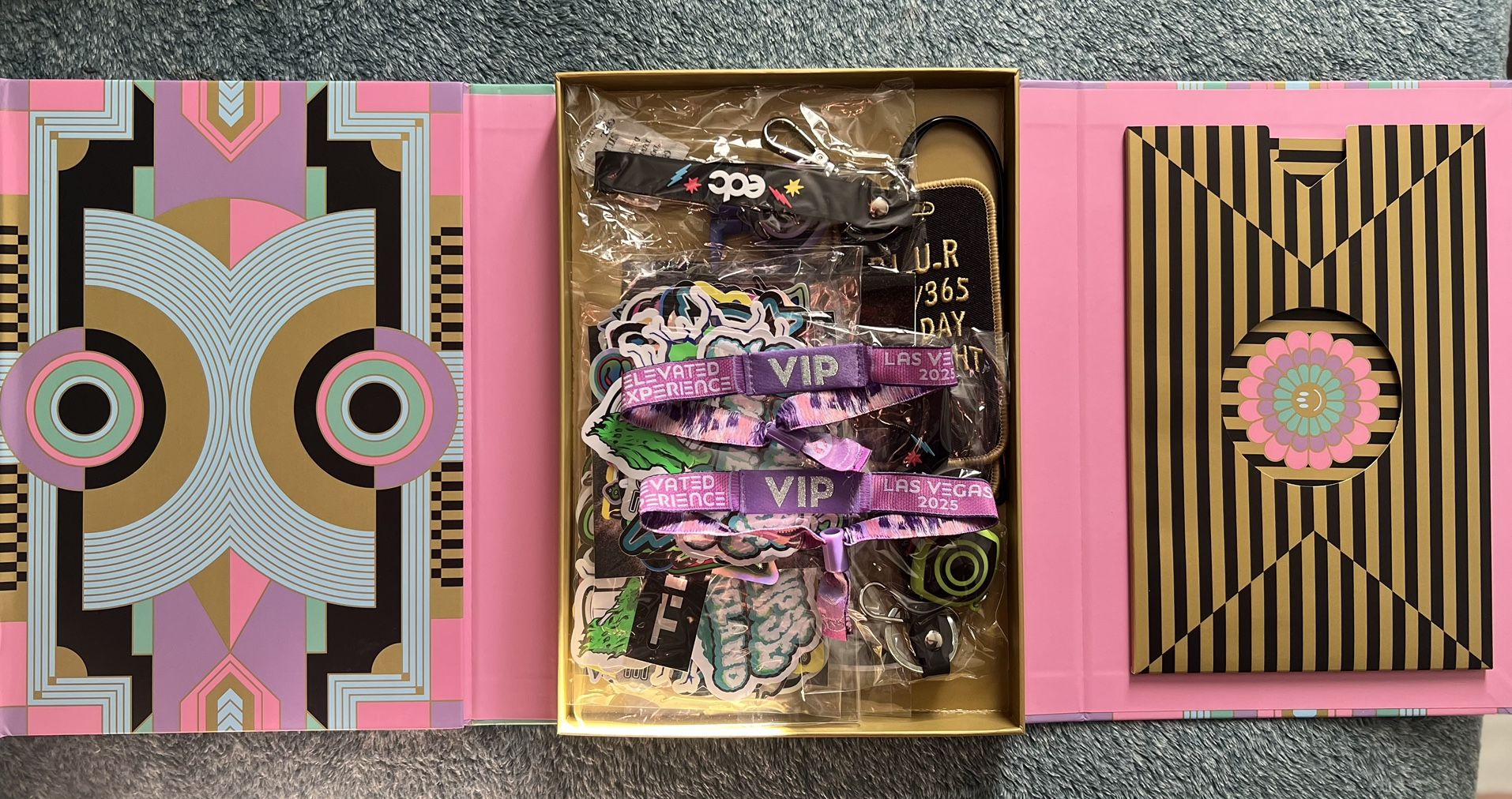2 VIP EDC Tickets Las Vegas