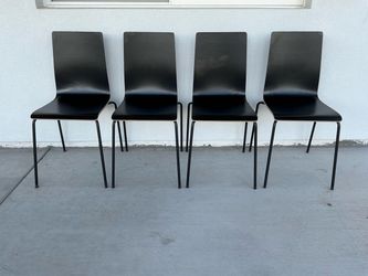 Set of 4 Black Modern Dining Chairs