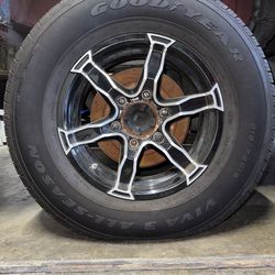 15 in rims and 215/75/15 tires