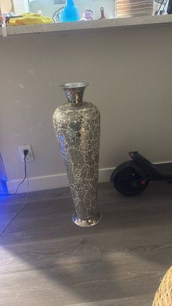 Beautiful cut glass base