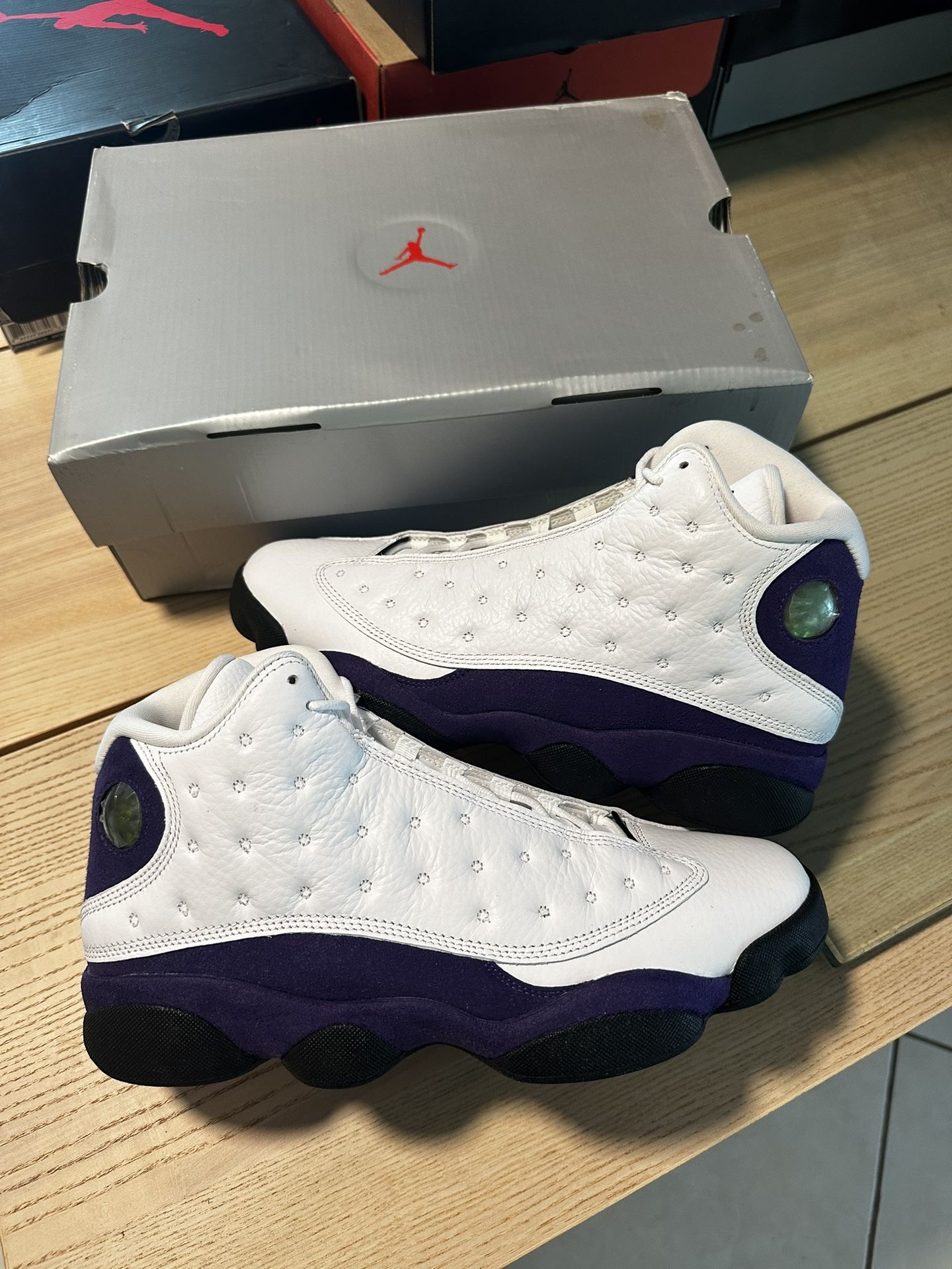 Nike Jordan 13 La Lakers Size 9 BRAND NEW