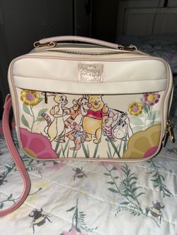 Disney Winnie the Pooh Pooh Bear and Friends crossbody