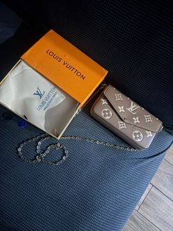Women’s handbags