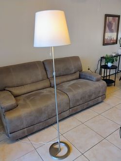Floor lamp