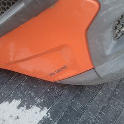 ((READ AD))((HOOD Husqvarna)) Riding Mower 