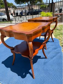 Lot Of 2 Beautiful Carved Side Tables With Tooled Leather Top and Cabriole Legs