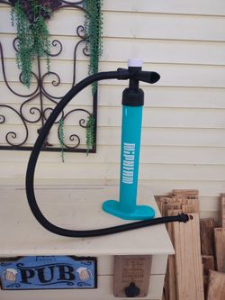 Paddleboard pump