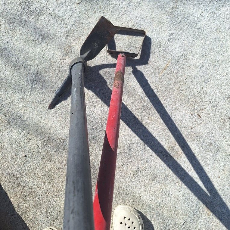 Husky Pick Mattock& Grass Scripper