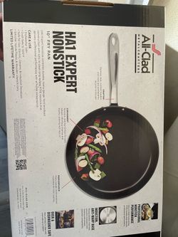 All-Clad HA1 Expert Nonstick 10" Fry Pan