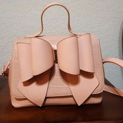 Double Bow Vegan Satchel Crossbody Bag
Brand: Like dreams