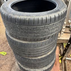 4 Llantas 235/45R17