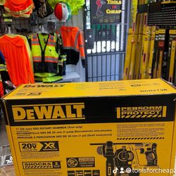 DEWALT 20V MAX XR Cordless Brushless 1 in. SDS Plus L-Shape Rotary Hammer (Tool Only) $339