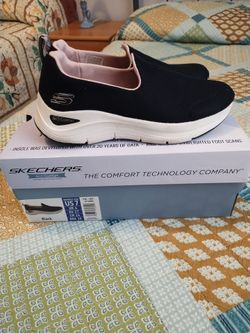 Tenis Skecher#7 muy poco uso