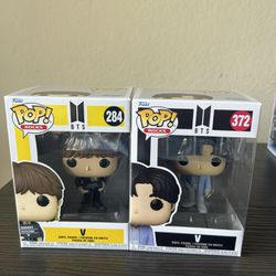 2 V BTS Funko Pops #372 #284 Rocks Proof K-Pop Pop Music Musicians Korea Korean