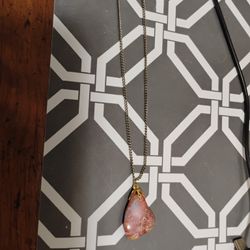 Crystal Pendant With Chain 