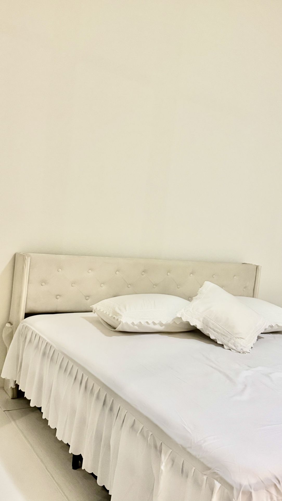 Queen Bed Frame – Clean, Stylish, Only $20!