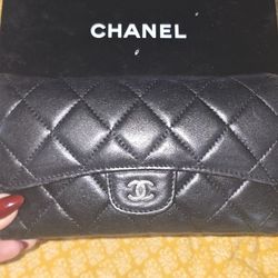 Chanel Classic Flap Caviar Wallet in Black SHW