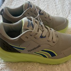Boys Size 12K Reebok Gray and Neon Green Sneakers 