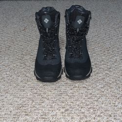 Columbia Men's Bugaboot II Snow Boot (Size 9)