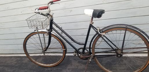 Vintage Schwinn Girls Bicycle