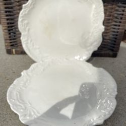 Decorative Plate Sits