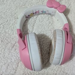 Razer Kraken Hello Kitty and Friends Headset
