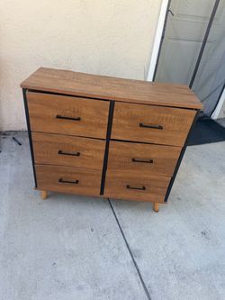 6-Drawer Dresser