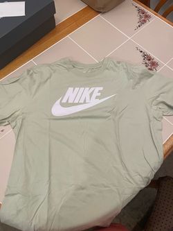 Men’s Large Nike Graphic Logo T-Shirt Light Green