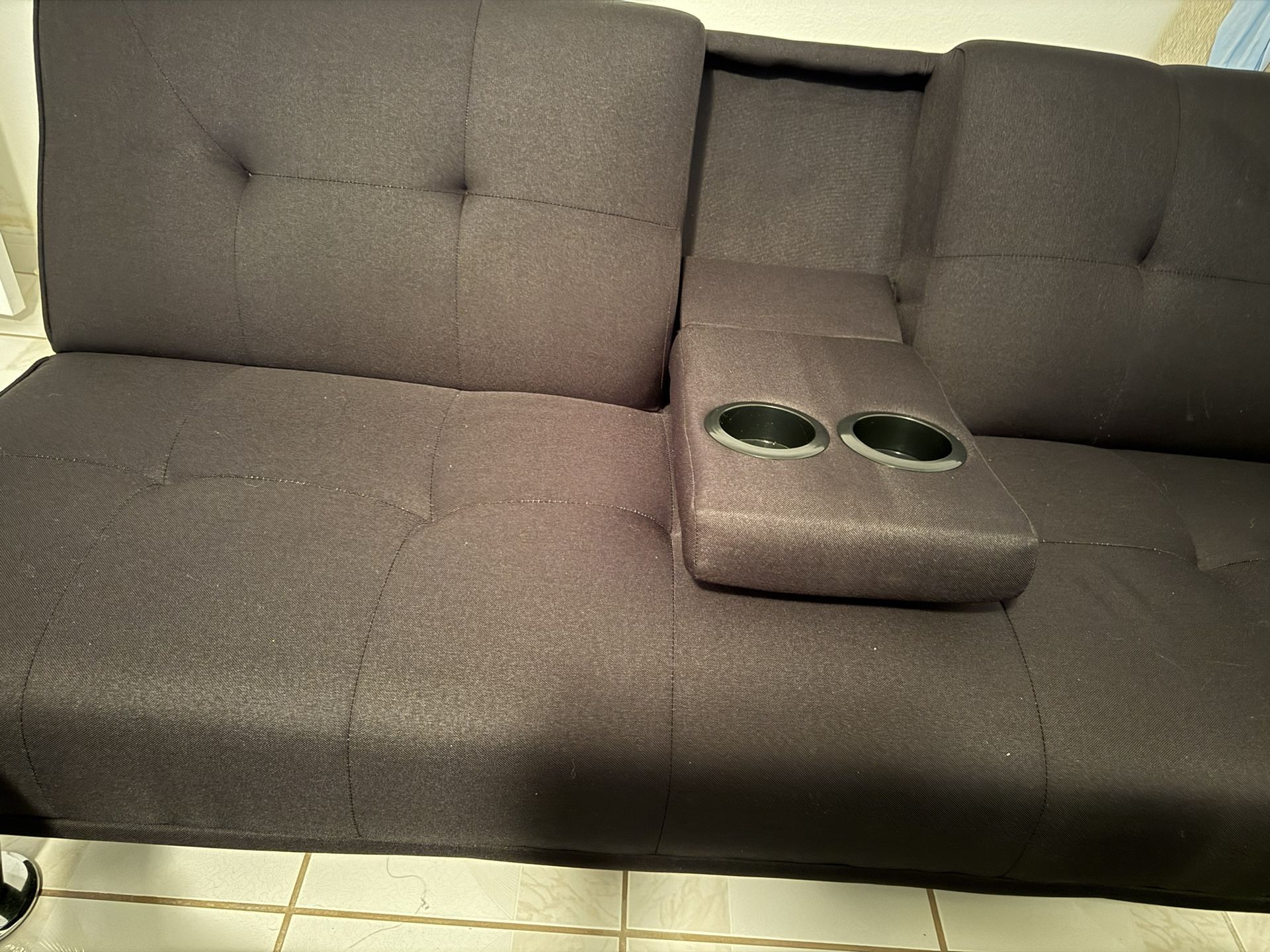 Black Futon 