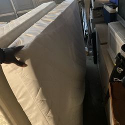 Full Size Mattress And Box Spring 