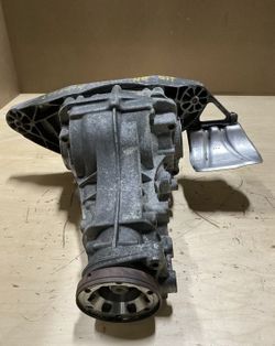 2010 Audi A5 Axle Differential Carrier OEM