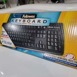 (Brand New) Fellowes 104 Keyboard With MicroBan In Original Retail Box  - Black 