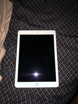 Ipad 6 gen 9.7 newest model