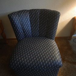Comfy Padded Vintage Chair