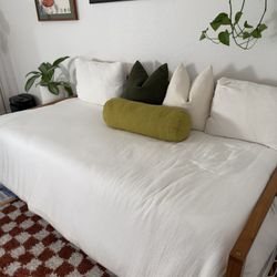 TWIN Wooden Bed Frame + Like-New TWIN Mattress – Hardly Used!