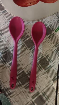2 New silicone cooking spoons..5. Each