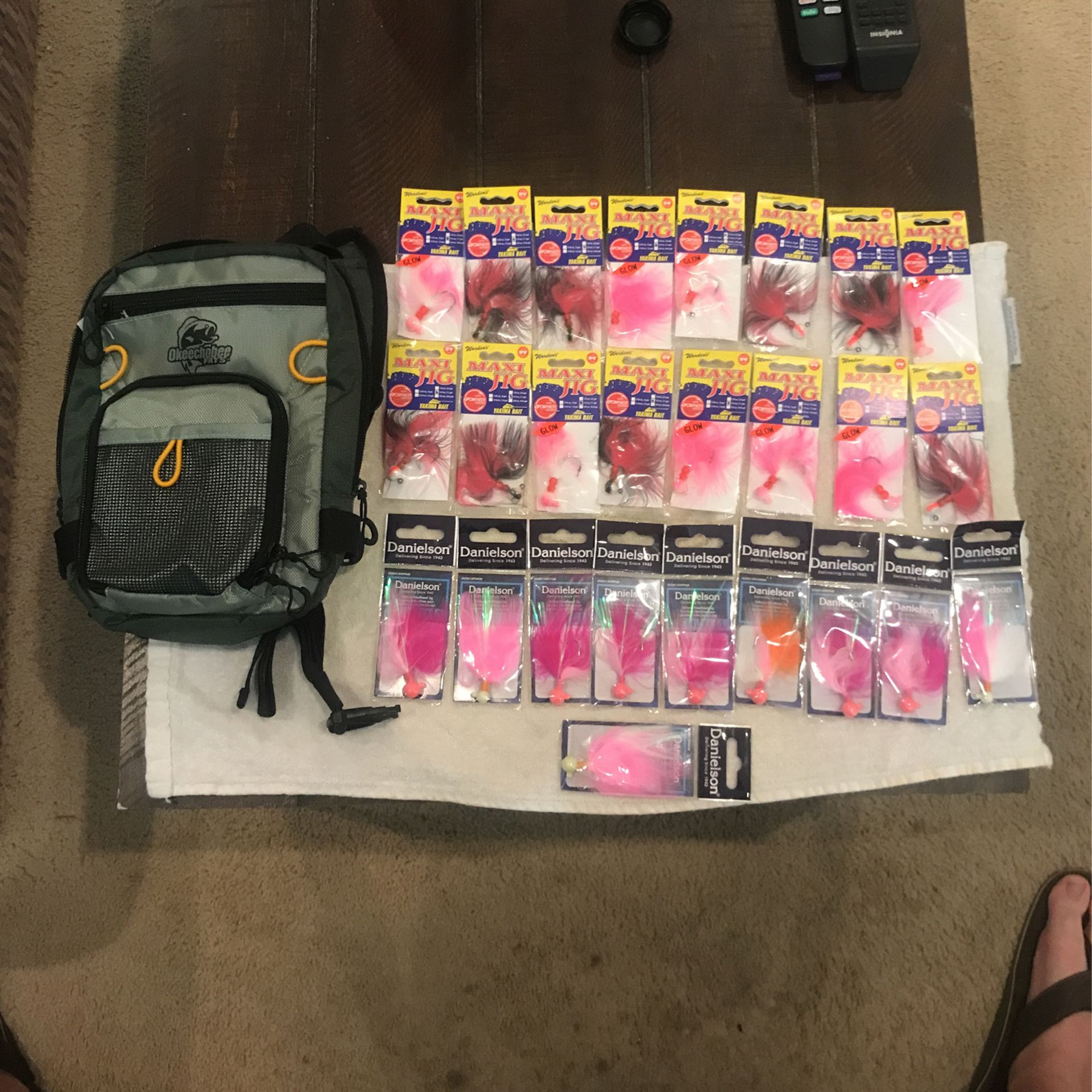 Salmon/steelhead Jigs And Chest Pack Combo for Sale in Tacoma, WA